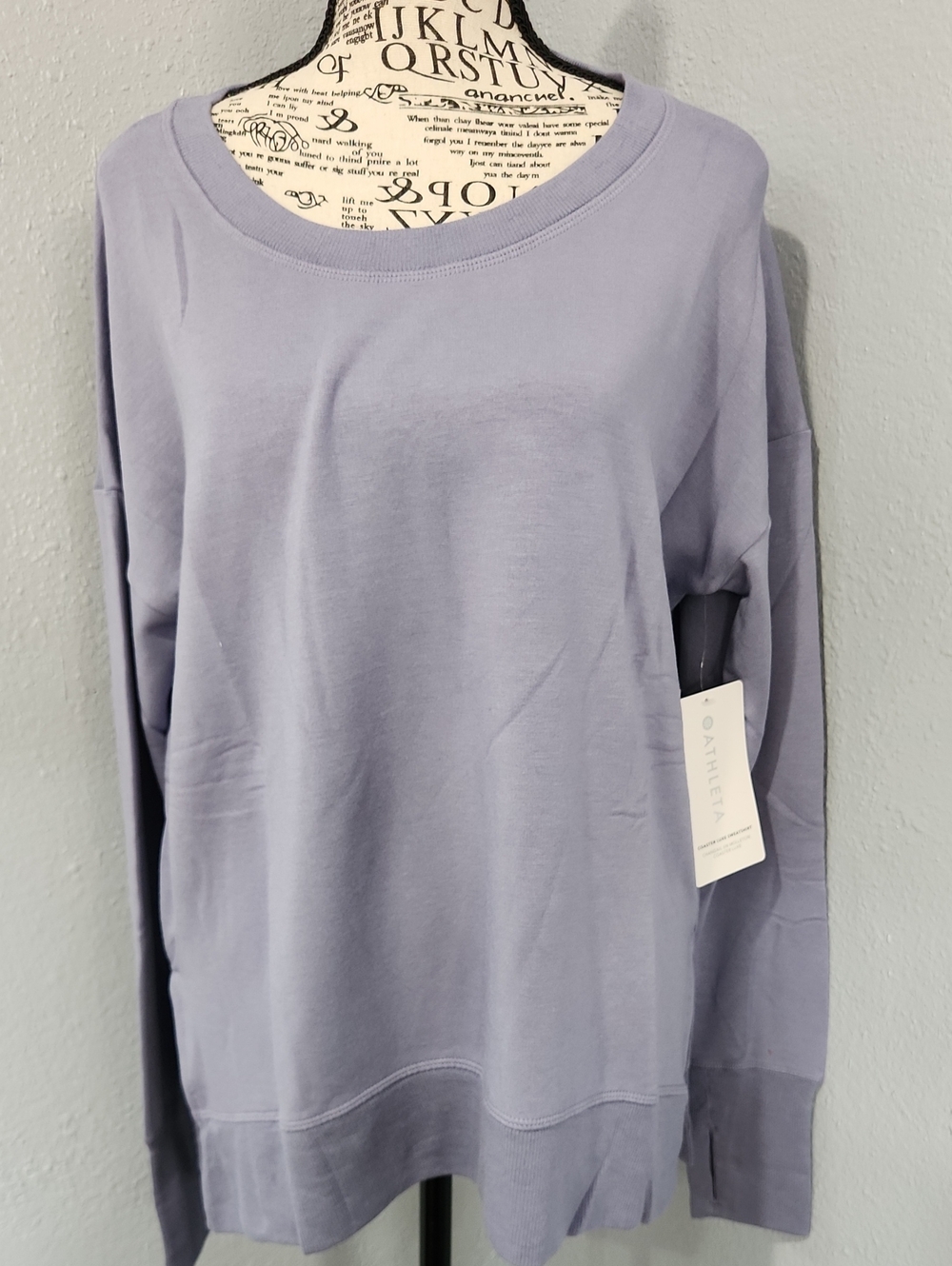 Athleta Lavender Pullover Crewneck Sweatshirt.